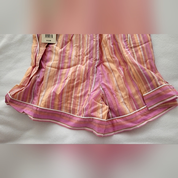 NWT Ladies Multicolor Sheeting Pull-on Drawstring Embellished Shorts Sz Medium - Picture 4 of 8